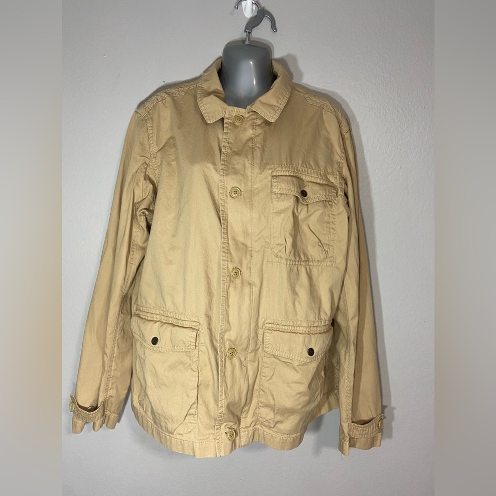 Banana Republic Light weight Cotton Jacket. Camel. Size large.